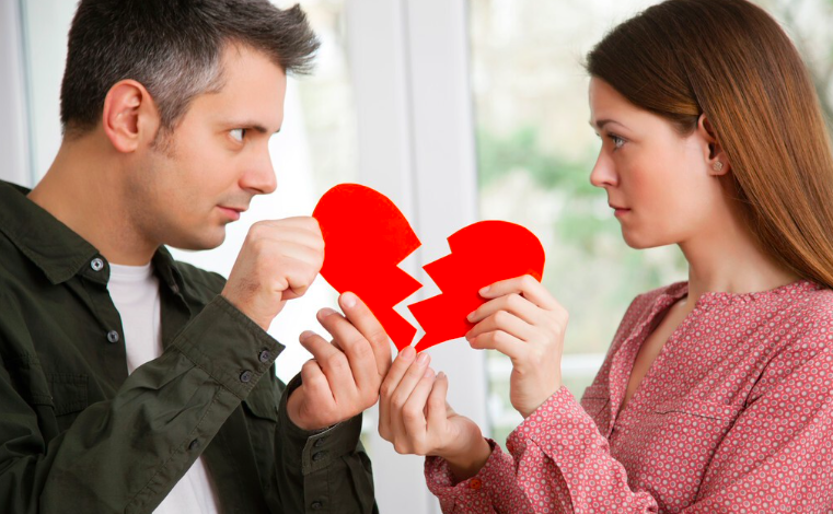 武威离婚如何申请财产保全冻结对方账户
